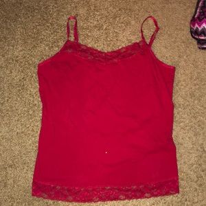 Red cami